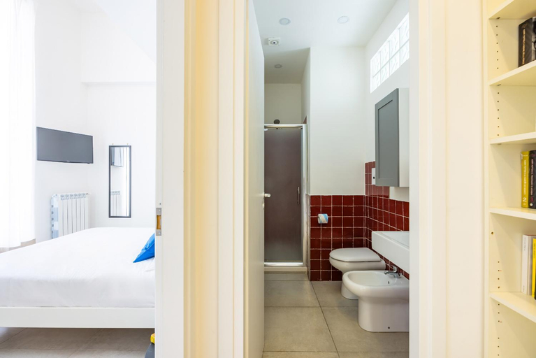 Bedroom 4, Quartieri Spagnoli Housing by Wonderful Italy, Napoli