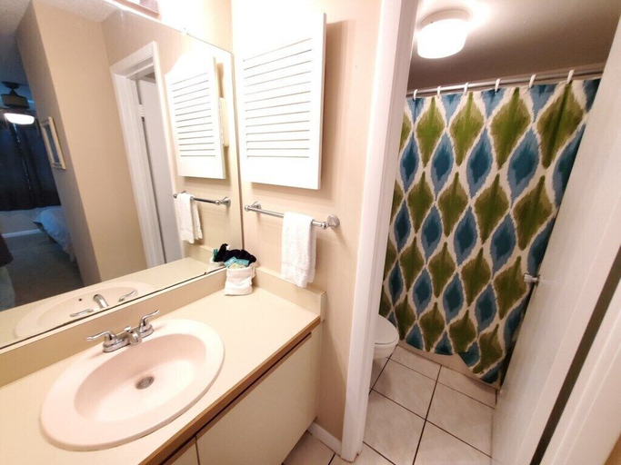 Bathroom 4, P26 - Ocean Village Club, Saint Johns