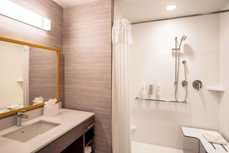 Bathroom 4, Home2 Suites by Hilton Bozeman Midtown, Gallatin