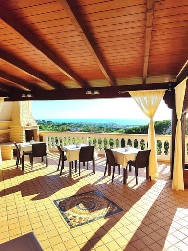 Food & Drinks 5, Villa Antonietta Ischia, Napoli