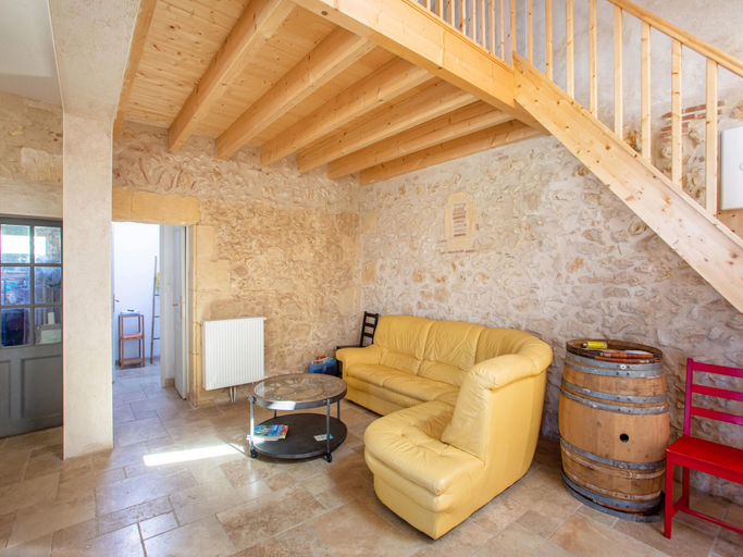 Living room 2, Cozy Bergerac Haven w/ Pool, Dordogne