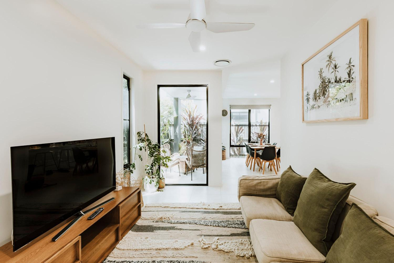 Others 4, Contemporary Coolum Beach Abode, Maroochy - Coastal North