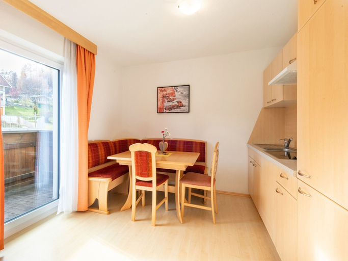 Others 4, Inviting Holiday Apartment in Ladis With Balcony, Landeck