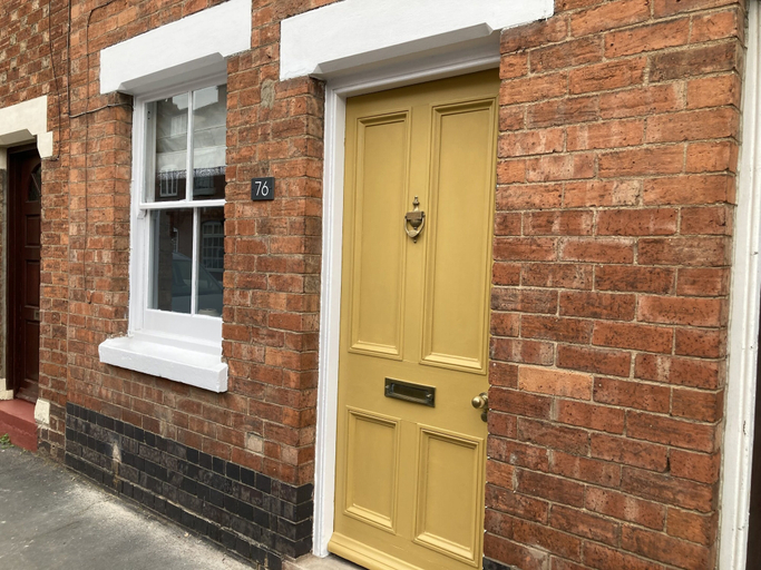 Exterior & Views 2, Witcroft Cottage, Worcestershire