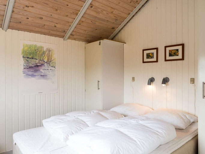 Bedroom 3, 4 Star Holiday Home in Hvide Sande, Ringkøbing-Skjern