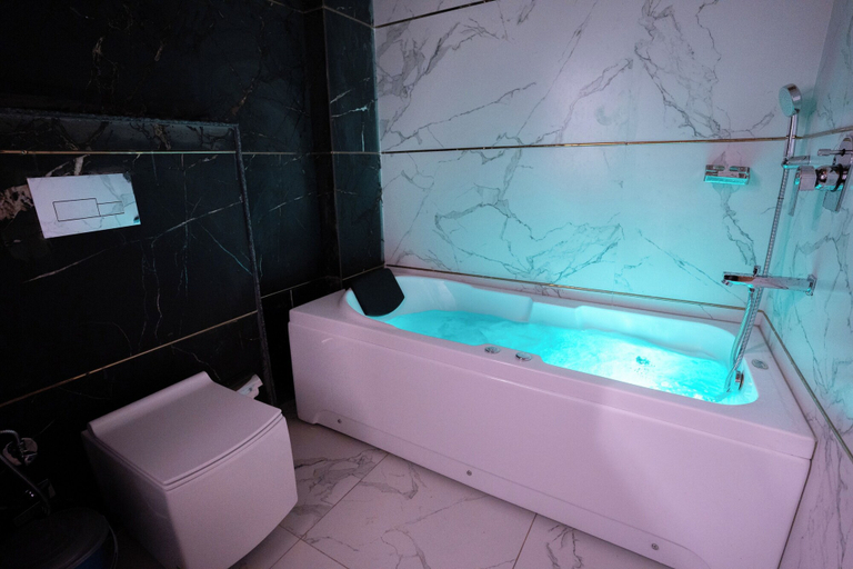 Bathroom 4, Riviera Resort Rishikesh, Garhwal