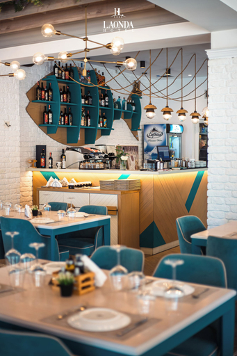 Food & Drinks 4, La Onda Hotel, Durrësit