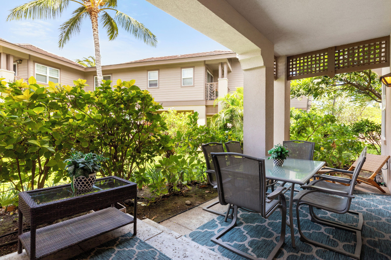 Honu Harmony Pools, Golf Privileges, & More, Hawaii