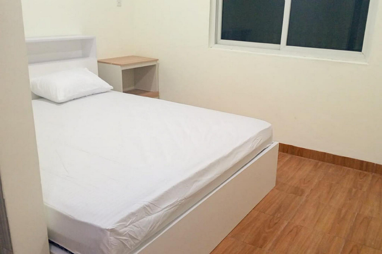 Bedroom 13