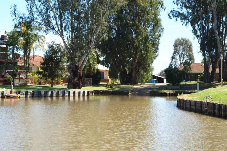 Others 5, Bundalong Hideaway, Moira - East