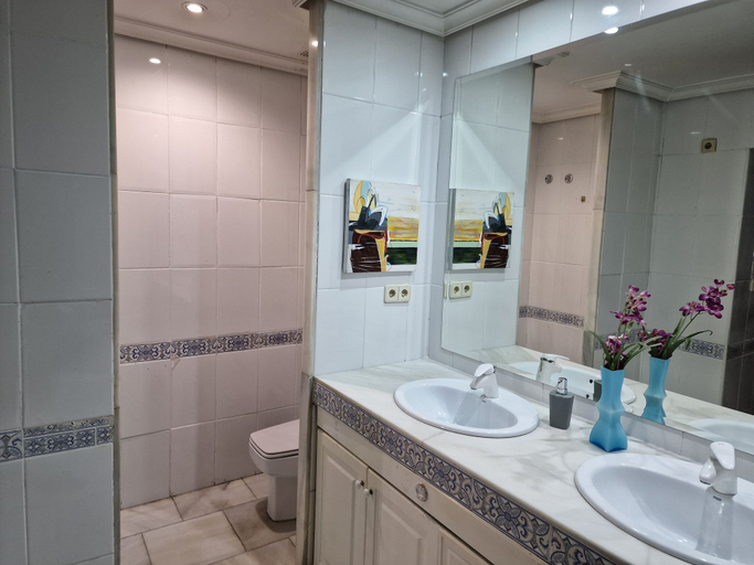 Bathroom 3, Apartamento El Duque, Córdoba