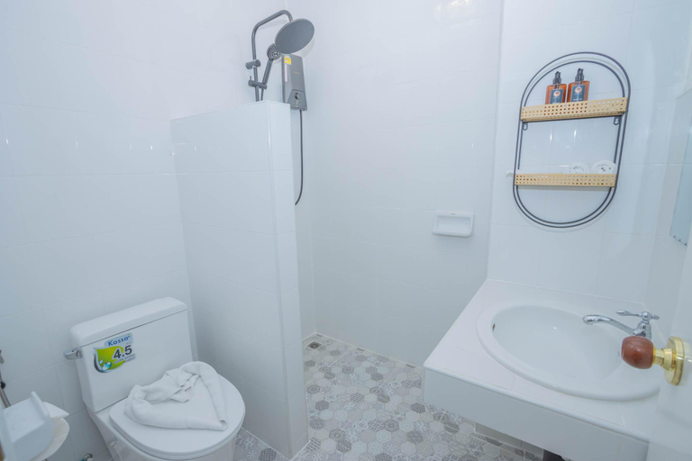 Bathroom 2