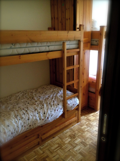 Bedroom 5, Group Apartment, Aosta