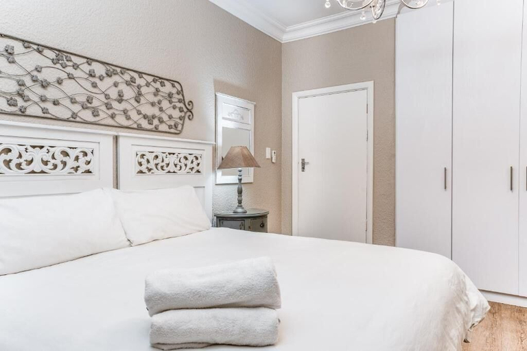 Bedroom 3, Avemore Vredehof No 2, Cape Winelands
