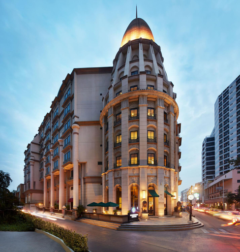 Exterior 10