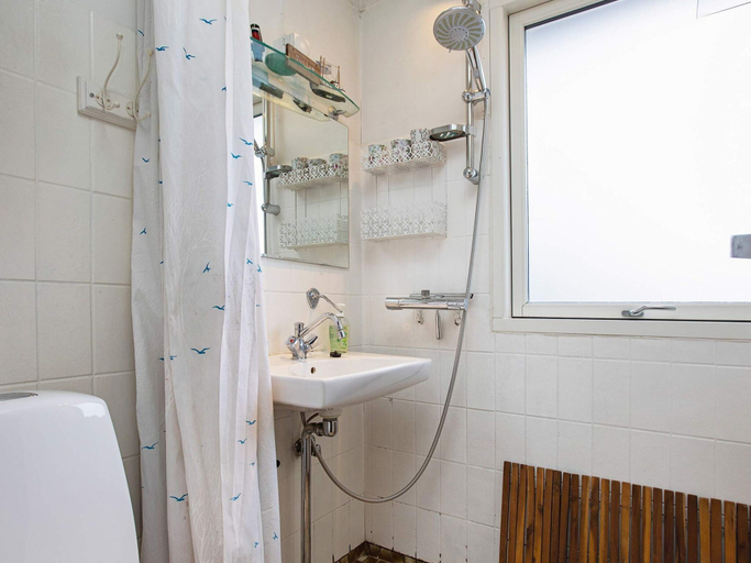 Bathroom, 4 Person Holiday Home in Faxe Ladeplads, Faxe