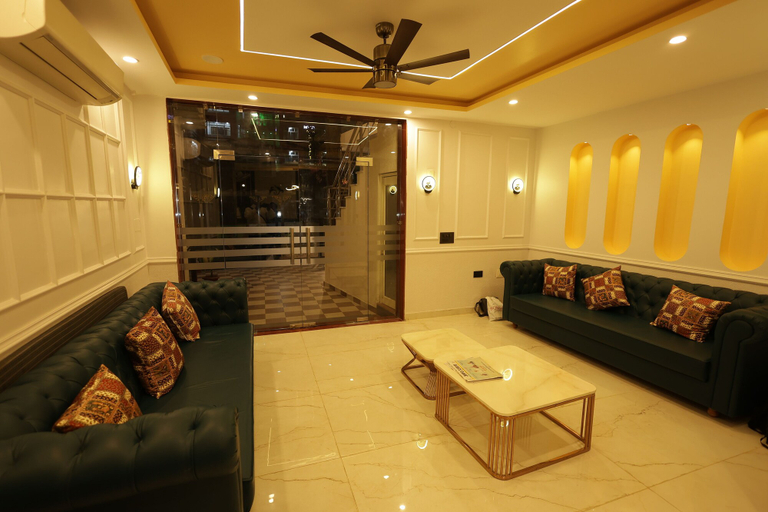 Others 5, The Lily Hotel, Garhwal