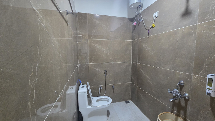 Bathroom 3, Shree Keshav Haweli, Sikar