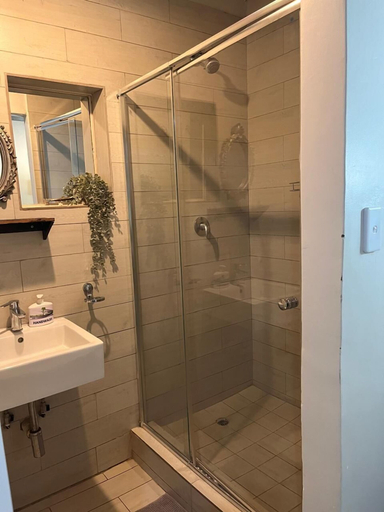 Bathroom 3, Musina Hotel, Vhembe