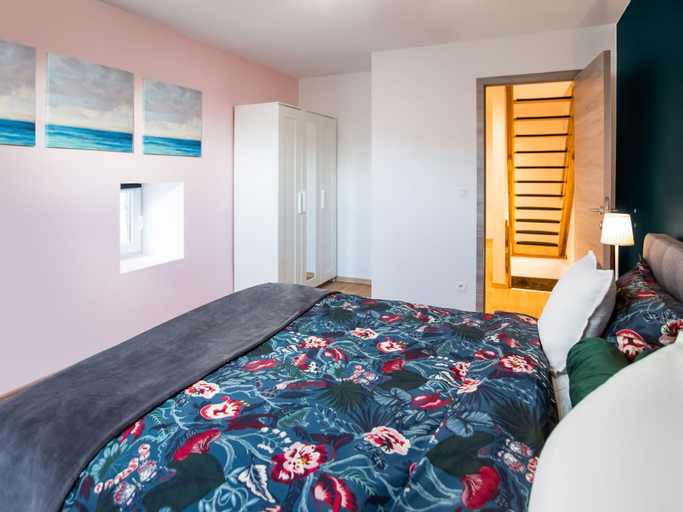 Bedroom 3, Superb Duplex Ideally Located in the Centre of Aywaille, Liège