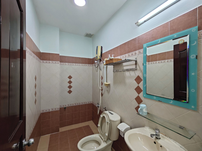 Bathroom 4, Winter Spring Homestay, Ninh Kiều