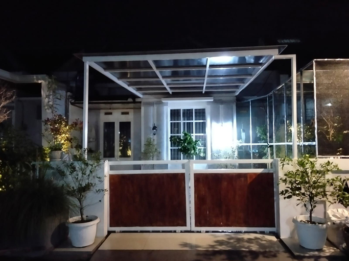 Garden Full House, Madiun