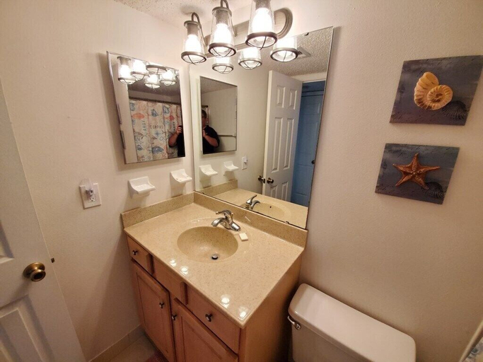Bathroom 3, Quail Hollow A9-2u, Saint Johns