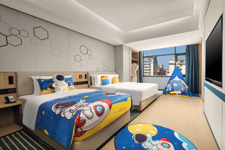 Bedroom 2, Microtel by Wyndham Xishuangbanna Mengle, Xishuangbanna Dai