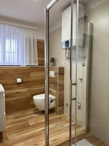 Shower 4, Lux Apartments in Downtown, Pula