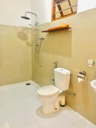 Bathroom 4, Mirissa Beach Inn, Weligama