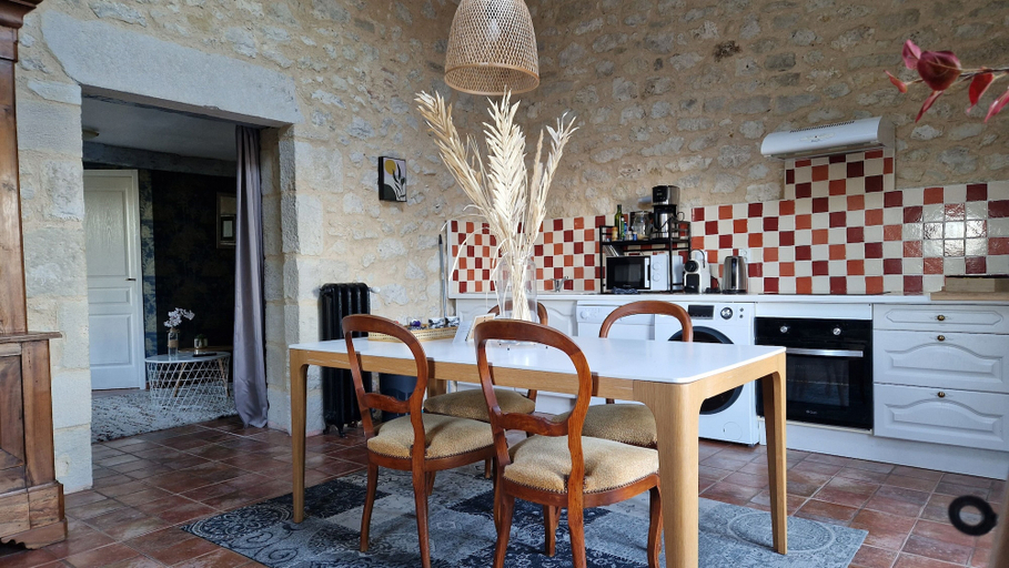 Others 5, Le Mas Réolais, Gironde