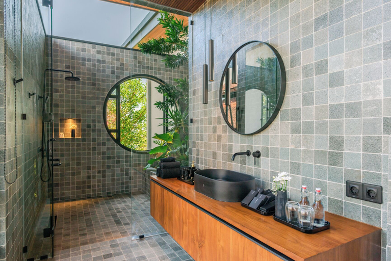 Bathroom 3, Sea View Pool House, Buleleng