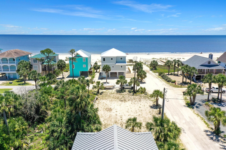 Exterior & Views 2, Sweet Destiny, Gulf