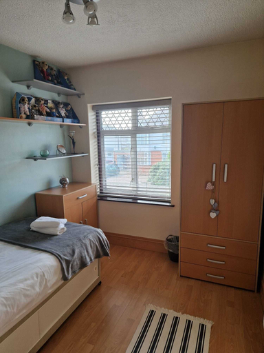 Bedroom 3, Goldcrest House, Herefordshire