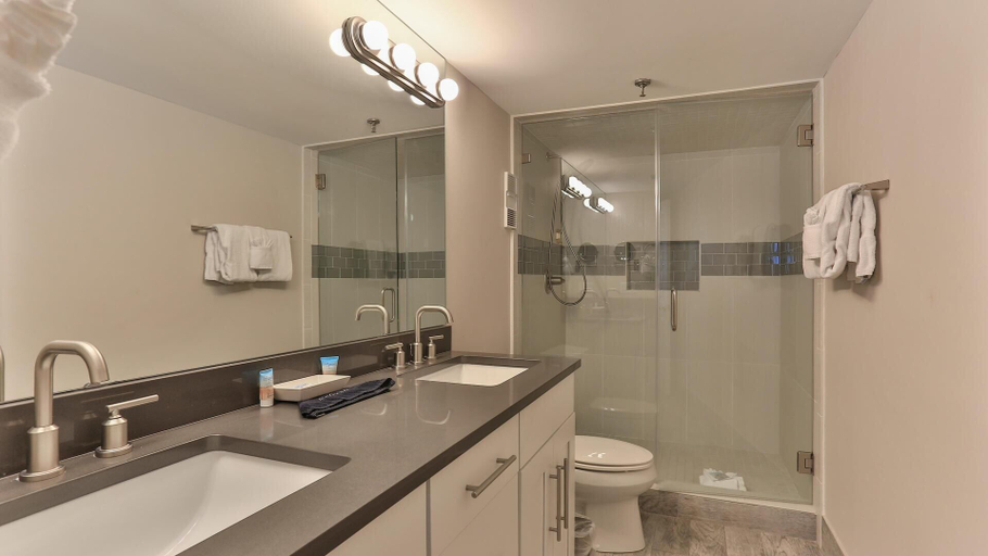 Bathroom 3, Destin on the Gulf 604, Okaloosa
