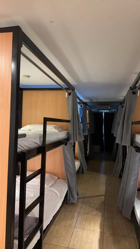 Bedroom 10