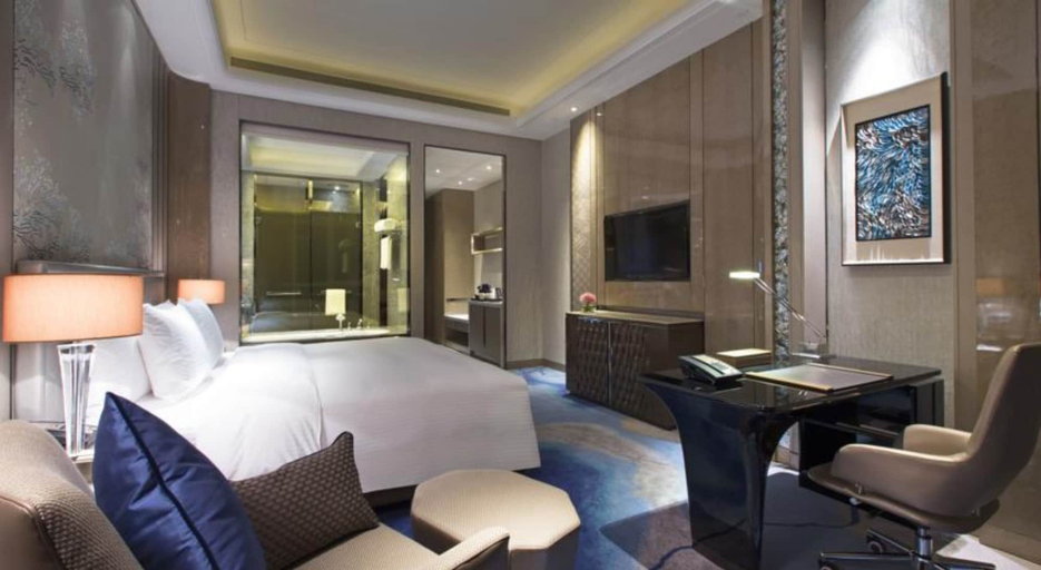 Bedroom 3, Pullman Yantai Center, Yantai