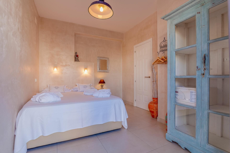 Bedroom 3, La Residencia Tarifa, Cádiz