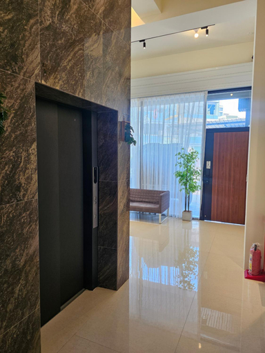 Others 3, 花旅民宿-電梯獨立衛浴, Tainan