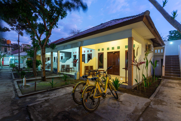 Exterior 9