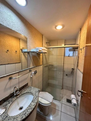 Bathroom, Golden Dolphin Grand Hotel - Mondial, Caldas Novas