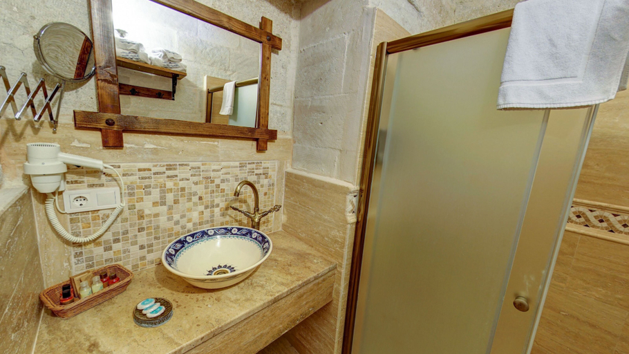 Bathroom 5, Hikmet's House, Avanos