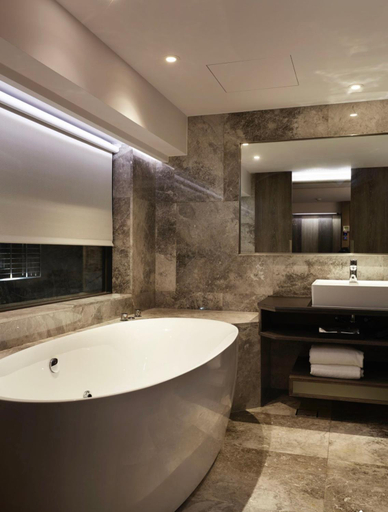 Bathroom 22