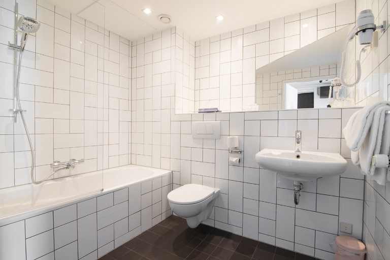 Bathroom 5, MABI City Centre, Maastricht