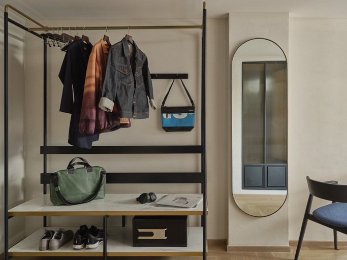 Amenities 13