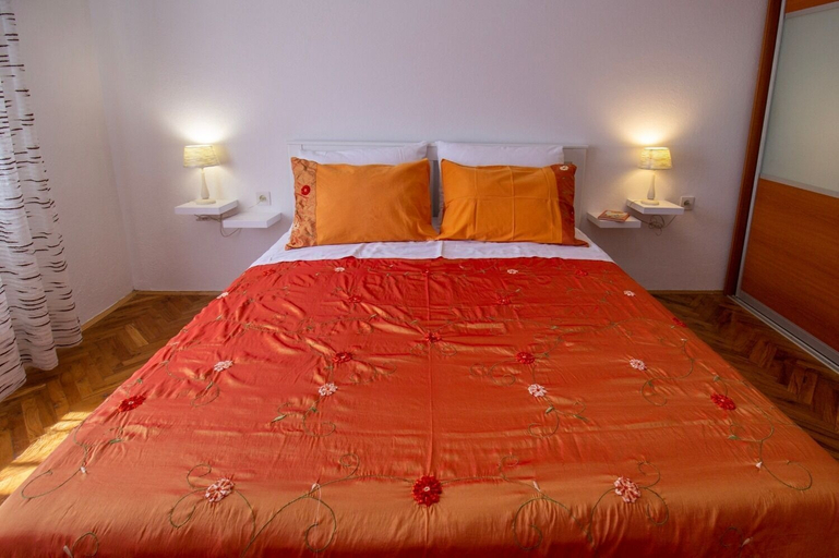 Bedroom 3, Zvone - Apartments With Terrace - A2, Supetar