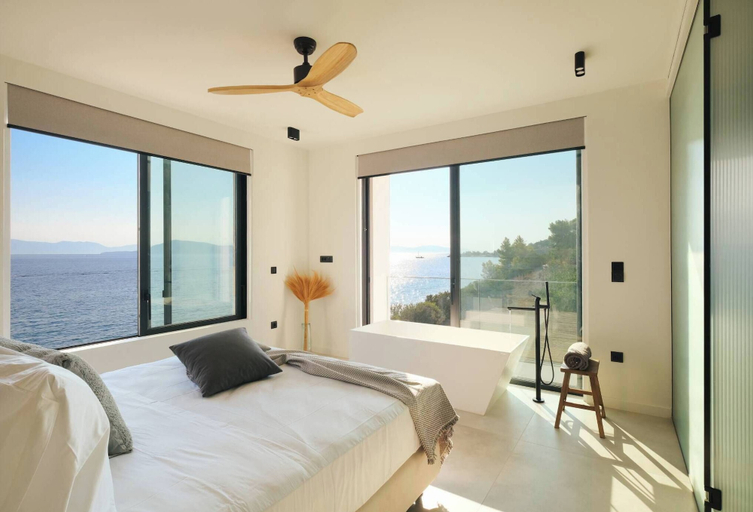 Bedroom 1, Floating Cubes Villas Aegina, Attica