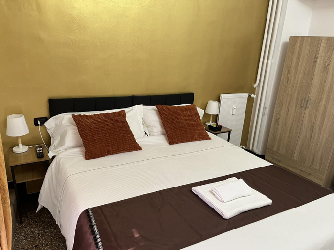 Bedroom 13