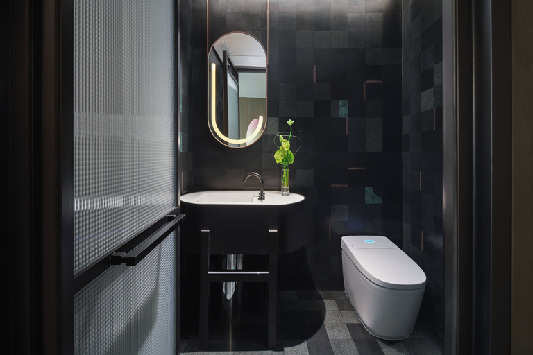 Bathroom 3, Hotel Indigo Ningbo Riverside by IHG, Ningbo
