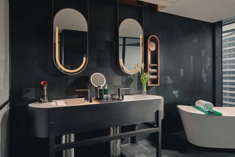 Bathroom 3, Hotel Indigo Ningbo Riverside by IHG, Ningbo